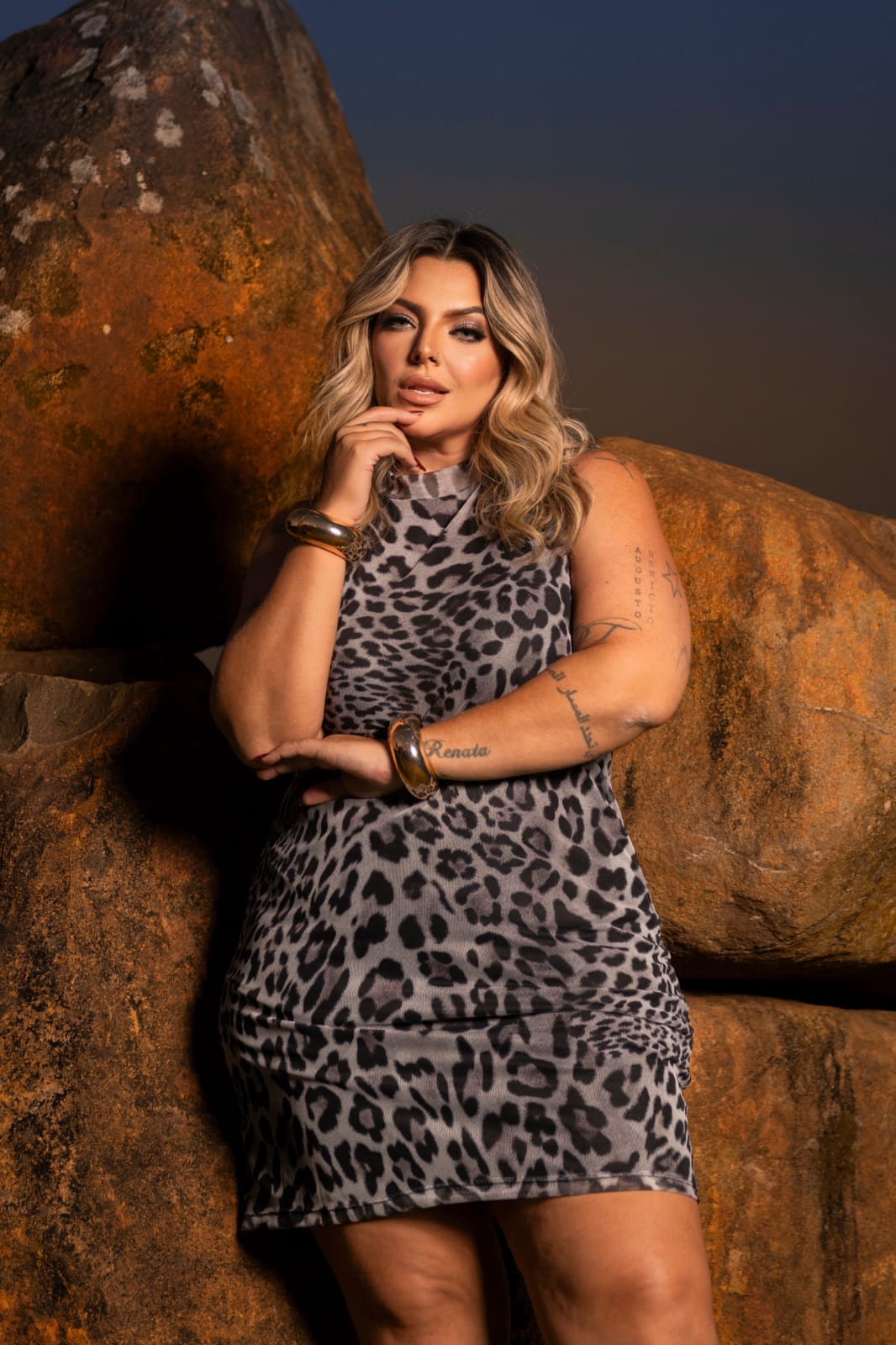 Vestido Curto de onça Brumar Yara