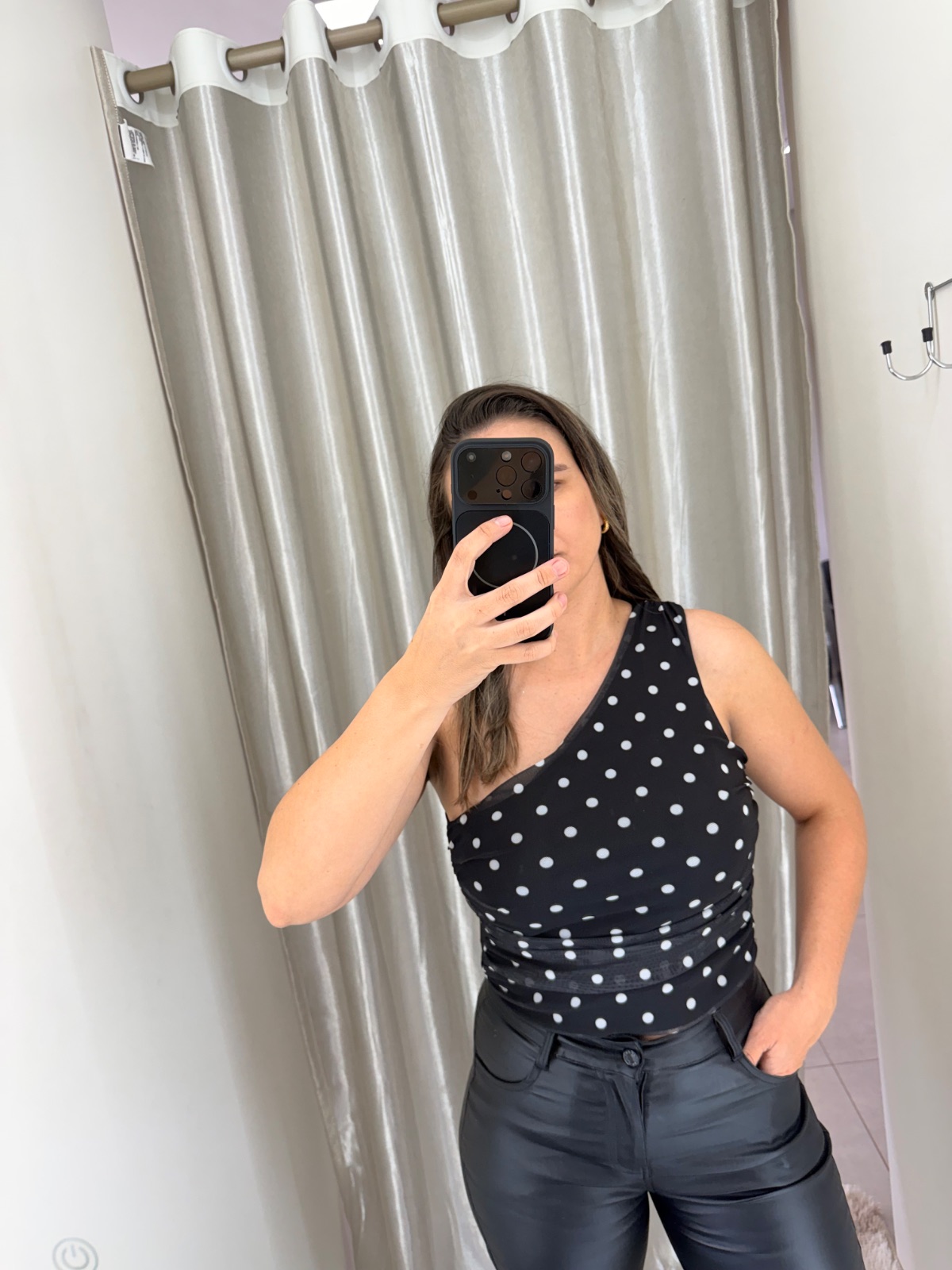 Cropped pós preto