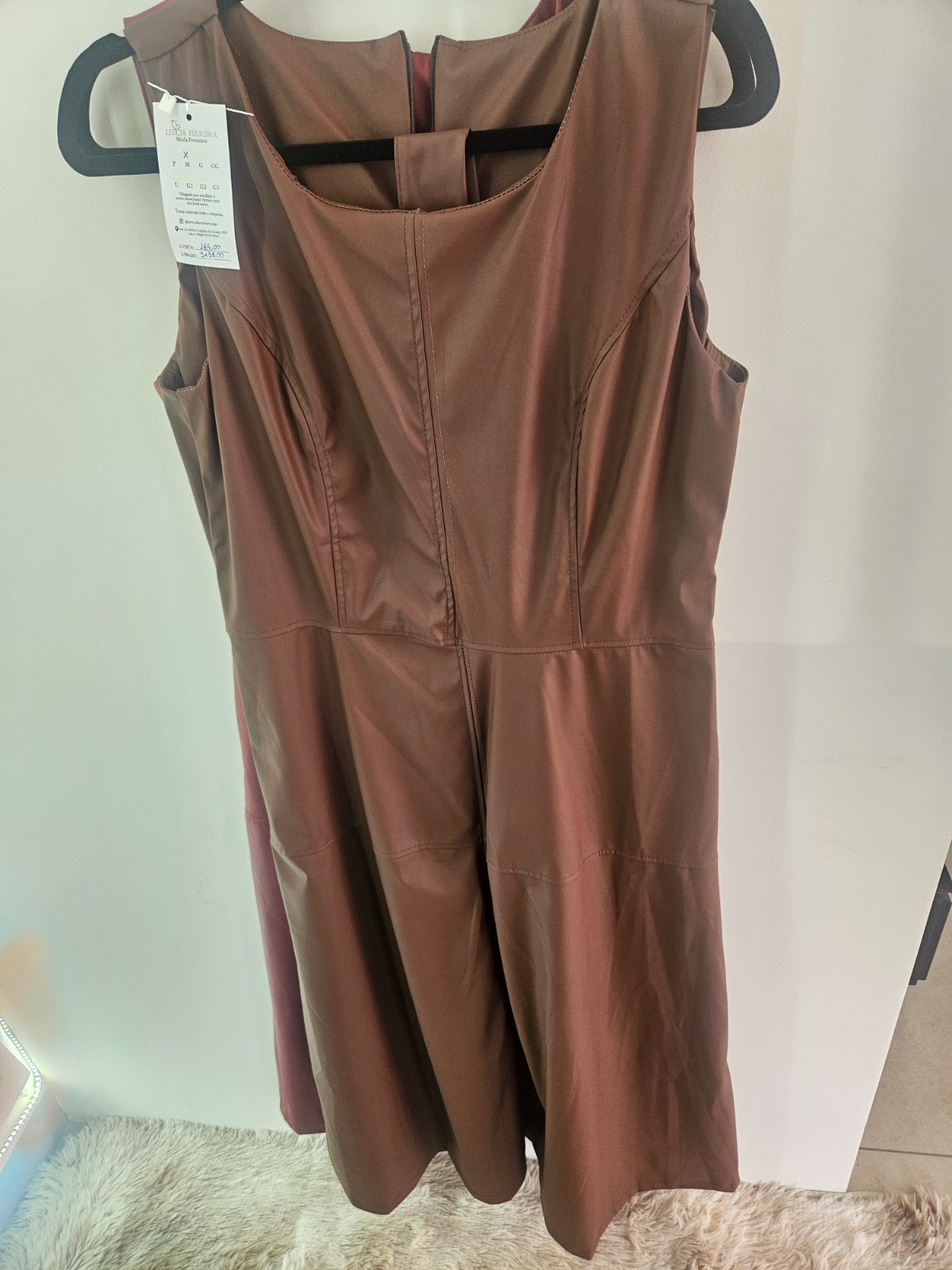 Vestido Courino