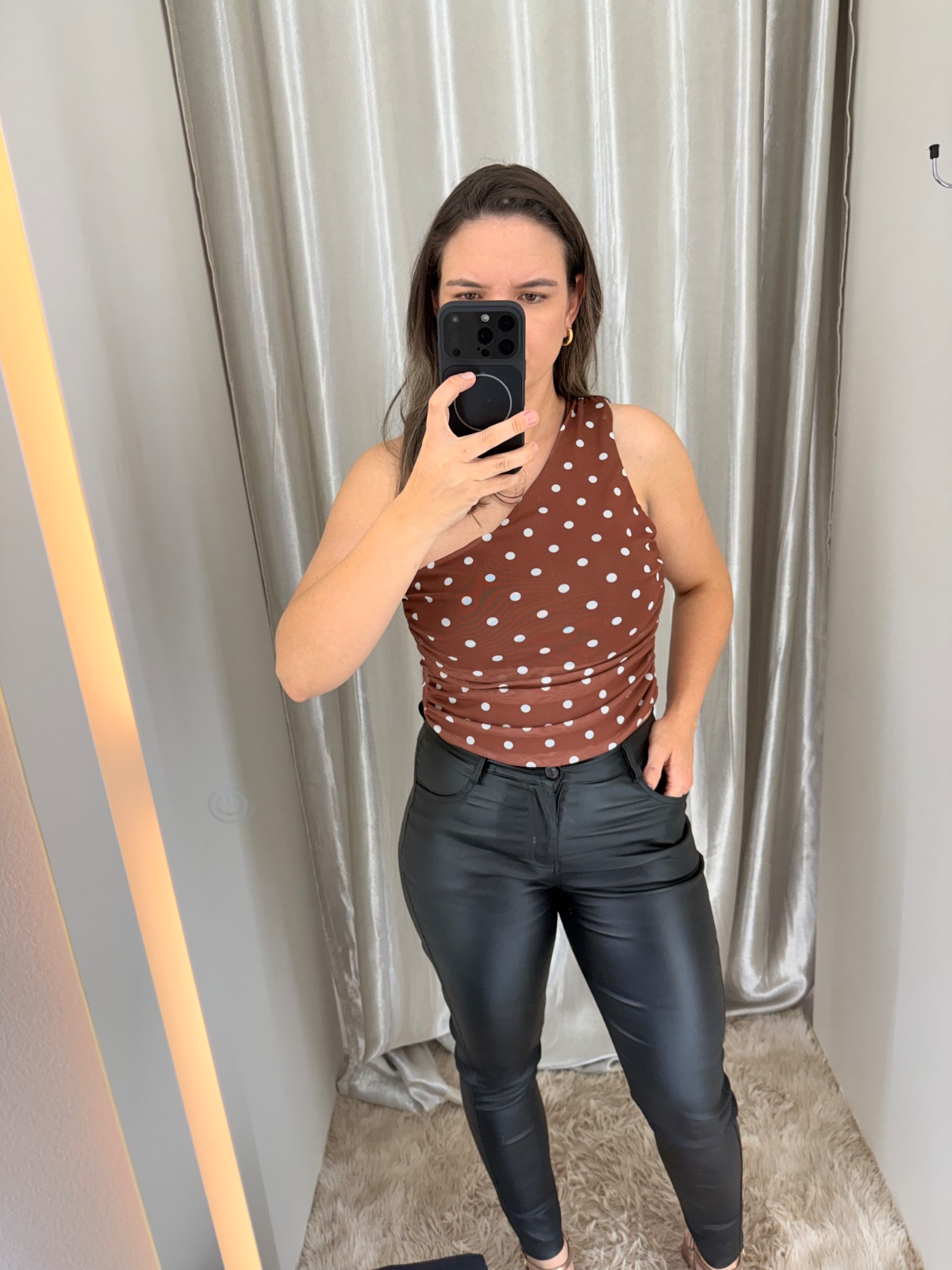 Cropped póa marron